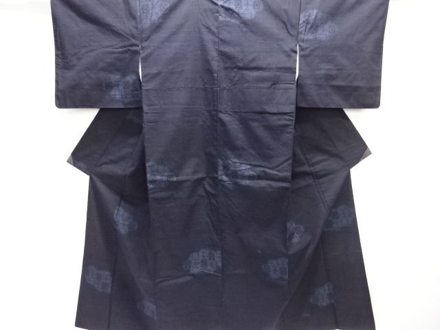 雲取りに幾何学模様織出し本真綿結城紬100亀甲着物